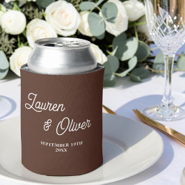 Enfriador De Latas Boda Minimalista con Letra Brown