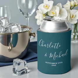 Enfriador De Latas Boda Minimalista con Letra Script Azul Profundo
