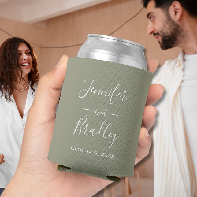 Enfriador De Latas Boda personalizada de Sage Green (Sage Green Personalized Wedding Favor Can Coolers)