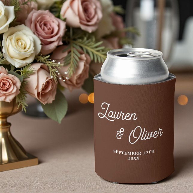 Enfriador De Latas Boho Brown Script Minimalist Wedding (Subido por el creador)