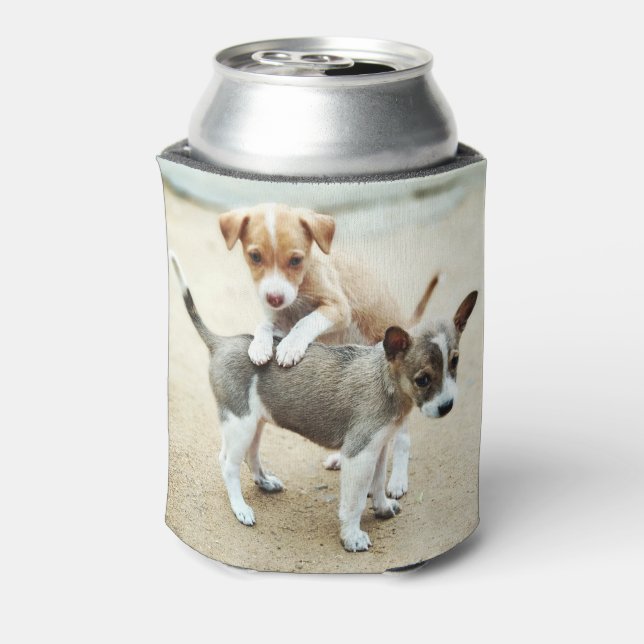 Enfriador De Latas Cachorros en la playa (Reverso de la lata)