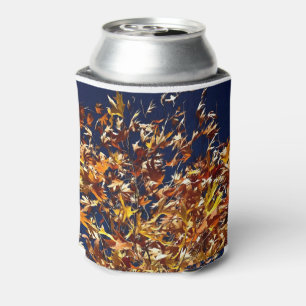 Enfriador De Latas Caída artística contra cielo azul profundo