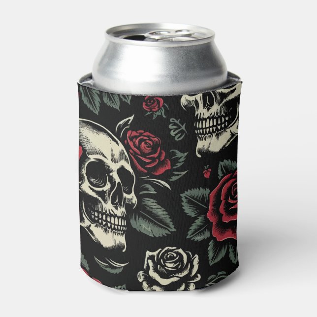 Enfriador De Latas Calaveras y rosas rojas florales góticas (Lata Anverso)