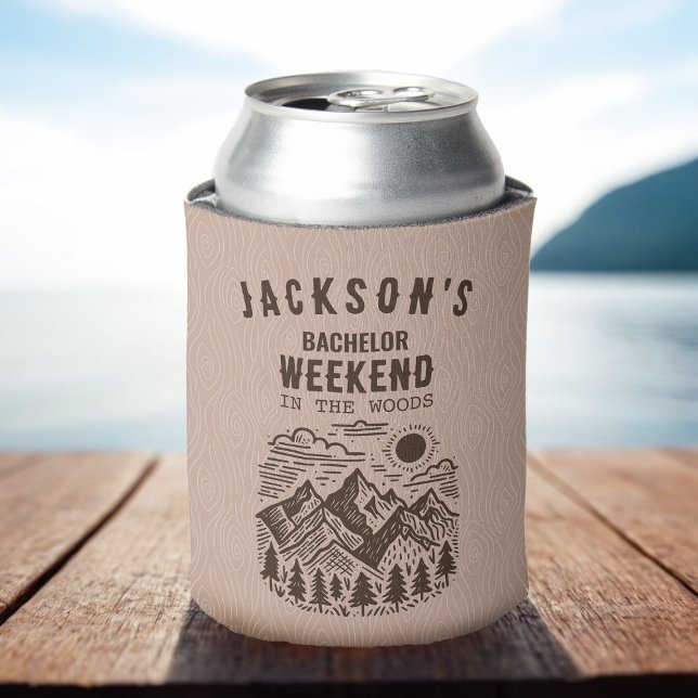 Enfriador De Latas Camping Bacheler Party (Custom Bachelor Weekend in the Woods Beer Can Cooler)