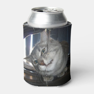 Enfriador De Latas Cara De Gato Graciosa Después De Beber Del Tap,