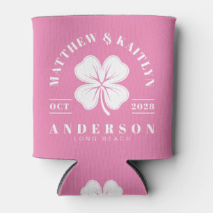Enfriador De Latas Crest de boda de trébol irlandés rosa