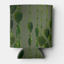 Enfriador De Latas Cristales verdes en un refrigerador de bebidas