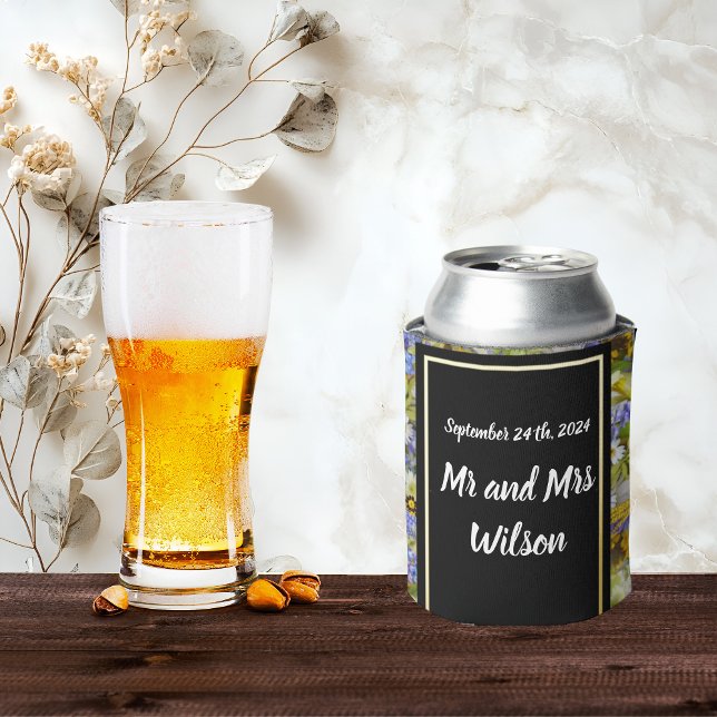 Enfriador De Latas Elegante guión y marco dorado en verde (Subido por el creador)