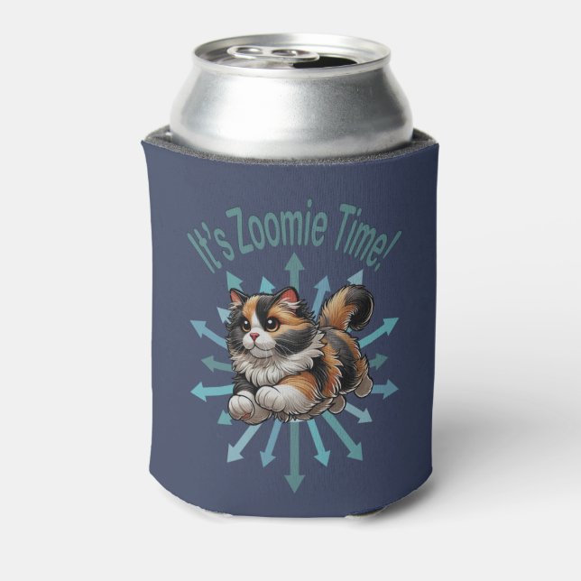 Enfriador De Latas Es el gato Zoomie Time Calico (Reverso de la lata)