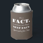 Enfriador De Latas Es un hecho | Groomsman Funny Propuesta Brown<br><div class="desc">Orgulloso hecho en el Refrigerador de bebidas de EE.UU.: ¿Koozie no mantiene su lata de cerveza fría? ¿Tu té instantáneo se enfría antes de que puedas darle el primer sorbo? ¡Olvídate de todo eso con haciéndote con un enfriador de latas de Zazzle! No sólo esta manga de cerveza está completamente...</div>