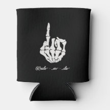 espeluznante refrigerador de bebidas de una solter