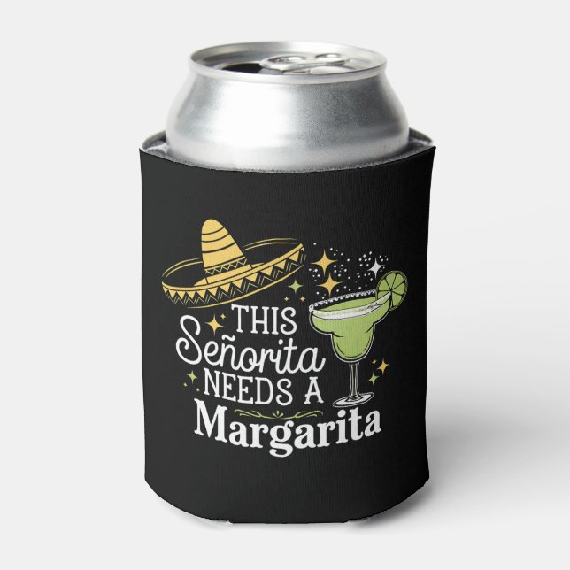 Enfriador De Latas Esta señorita Necesita Una Margarita Cinco De Mayo (Lata Anverso)