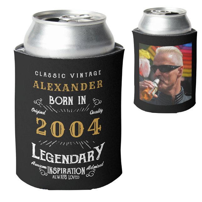 Enfriador De Latas Foto personalizada del año 21 de cumpleaños Añadir (Personalized 21st birthday can cooler with custom name, year and photo template.)