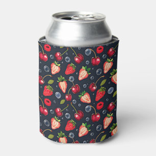 Enfriador De Latas Fresas y cerezas en un fondo oscuro