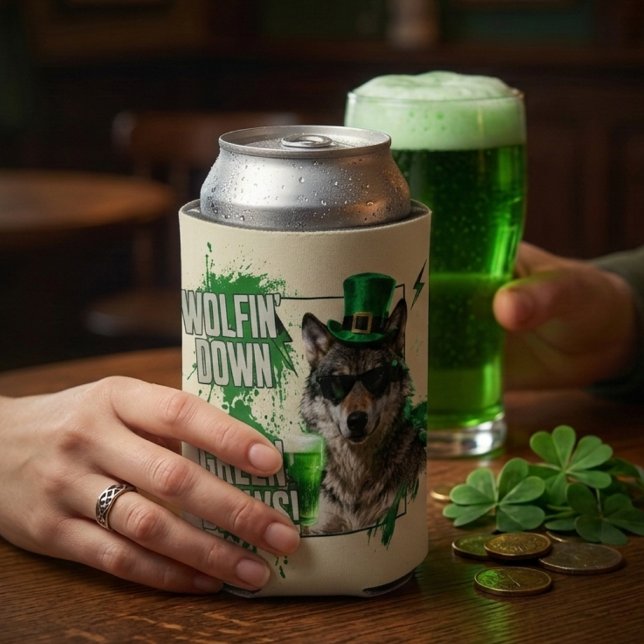 Enfriador De Latas Funny St. Patrick's Day Wolf Can Cooler (Subido por el creador)