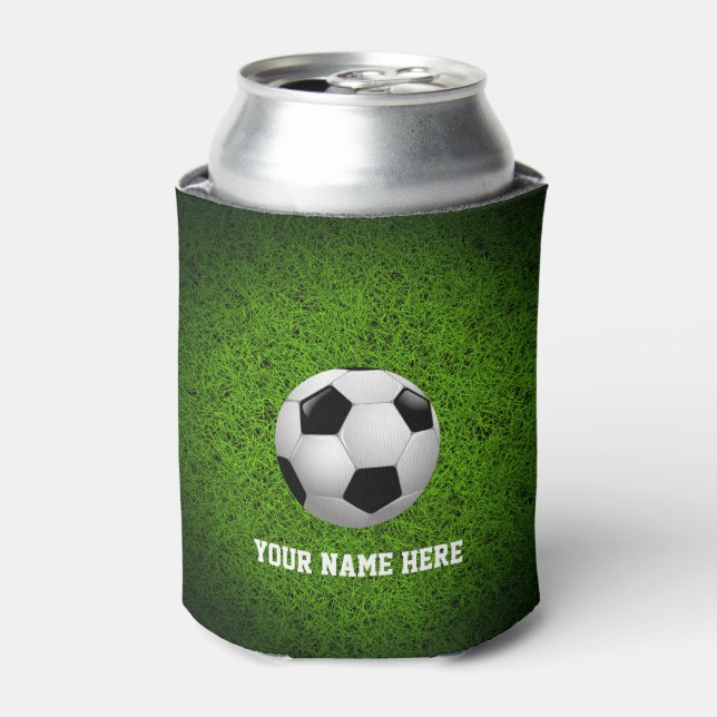 Enfriador De Latas Fútbol personalizable | Fútbol con hierba verde (Lata Anverso)