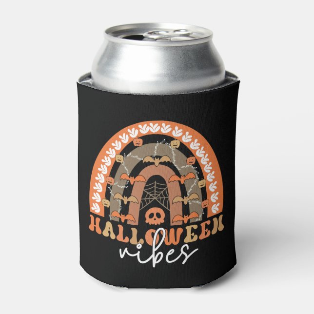 Enfriador De Latas Halloween Vibes Boho Rainbow Fall Spooki (Lata Anverso)