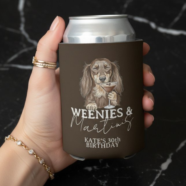 Enfriador De Latas Hand Drawn Weenies and Martinis Dachshund (Hand Drawn Weenies and Martinis Dachshund Can Cooler)