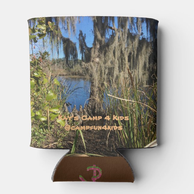 Enfriador De Latas Insulador de lata y frasco (Coozie) Woodland puede (Reverso)