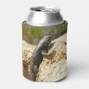 Enfriador De Latas Lizard espinoso con respaldo amarillo en el árbol