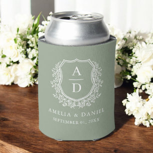 Enfriador De Latas Moderno Escudo verde sabio Boda de monograma moder