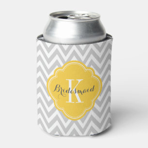 Enfriador De Latas Monograma de Chevron gris y amarillo
