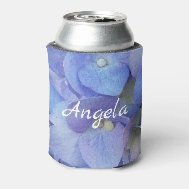 Enfriador De Latas monograma de fotografía de hidrangea azul (Reverso de la lata)