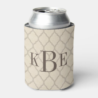 Enfriador De Latas Monograma de línea rústica beige y cuatrefoil de t