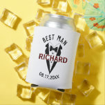 Enfriador De Latas Nombre de Tux guapo Mejor regalo de Boda de hombre<br><div class="desc">Este refrigerador de bebidas único está diseñado como un regalo para tu mejor hombre o padrinos. Presenta un diseño divertido con un fondo blanco. Incluso hay una única capa del nombre. Gran manera de agradecerle por ser parte de su fiesta de bodas. Si tiene alguna pregunta de diseño o una...</div>