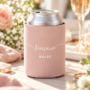Enfriador De Latas Nombre personalizado Chic Script Boda Novia Rosa R
