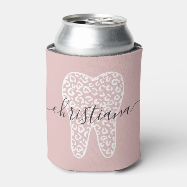 Enfriador De Latas Nombre personalizado Dental Leopard Print Tooth (Lata Anverso)