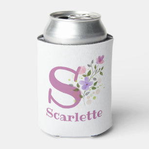 Enfriador De Latas Nombre Scarlette con un diseño floral