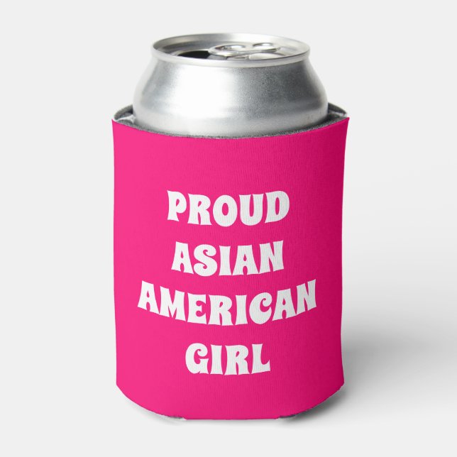 Enfriador De Latas Orgulloso Chica asiático-americano, blanco rosado  (Lata Anverso)