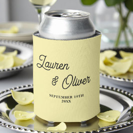 Enfriador De Latas Pale Yellow Script Minimalist Wedding