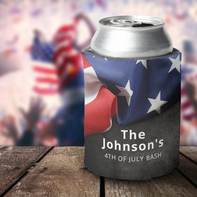 Enfriador De Latas Personalización de la bandera norteamericana plega (Patriotic Folded American Flag Personalized Can Cooler)