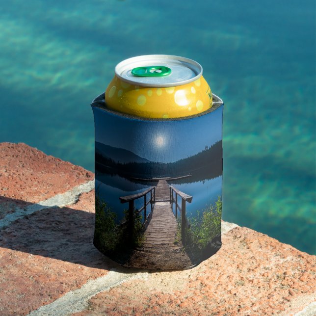 Enfriador De Latas Pier de noche bajo una luna llena (Piscina in situ)