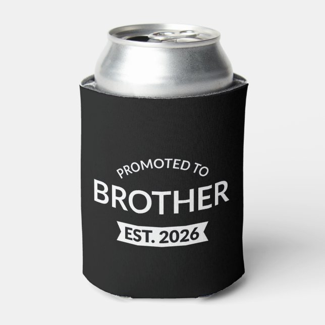 Enfriador De Latas Promovido Al Hermano Este. II 2026 (Lata Anverso)