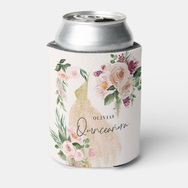 Enfriador De Latas Quinceañera Vestimenta floral rosa cumpleaños (Reverso de la lata)