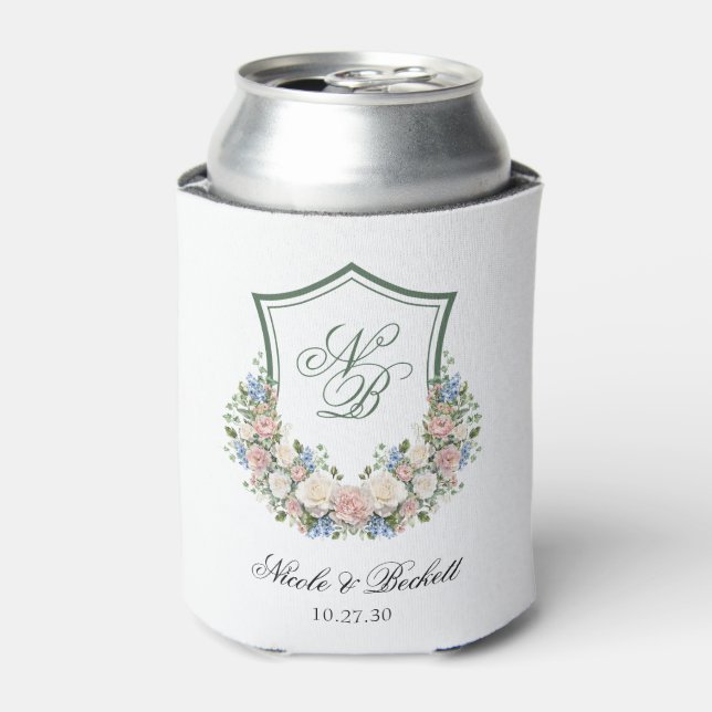 Enfriador De Latas Refrigerador del Boda del Escudo Floral Azul Dusty (Lata Anverso)