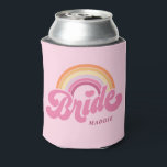 Enfriador De Latas Retro de novia arcoiris personalizado<br><div class="desc">Refrigerador de bebidas personalizado retro de novia arcoiris</div>
