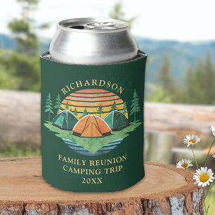 Enfriador De Latas Reunión familiar del Camping Verde de la Selva del