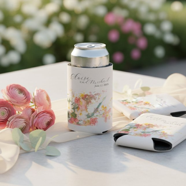 Enfriador De Latas Romantic Blush Painted Floral Wedding (Romantic Blush Painted Floral Wedding Can Cooler)