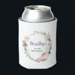 Enfriador De Latas Rustic Pink Floral 80th Birthday Gracias<br><div class="desc">Las rosas rosas blandas de color rosa y los brotes brillantes de color rosa crean una florida corona floral de estilo rústico. Hidrenajes blancos en la flor floral. El nombre de la mujer de cumpleaños está escrito en una letra de guión grande. Sigue el 80 aniversario. Este artículo forma parte...</div>