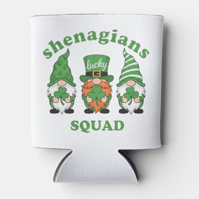 Enfriador De Latas Shenanigans Squad St. Patrick's Day Gnomes (Anverso)