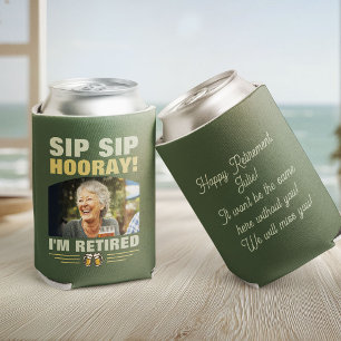 Enfriador De Latas Sip Sip Hooray Me Jubilé Foto Fiesta de Jubilación