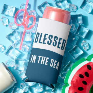 Enfriador De Latas Slim Bendito En El Mar. Cita divertida. Azul y blanco