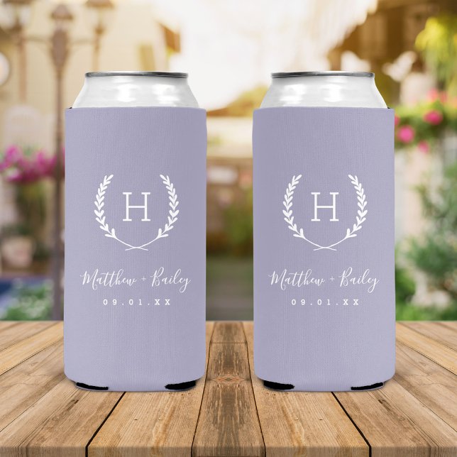 Enfriador De Latas Slim Boda  Laurel Escudo Monograma | Lilac (Subido por el creador)