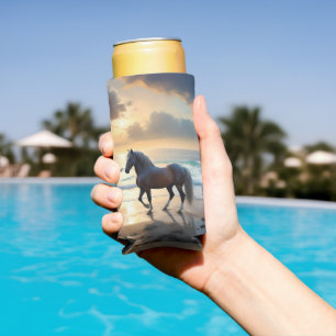 Enfriador De Latas Slim Gracia dorada: Un caballo palomino en la orilla de