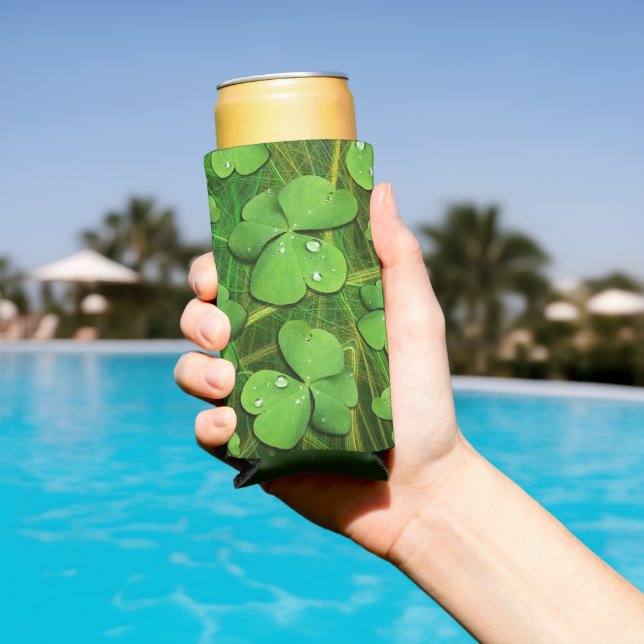 Enfriador De Latas Slim Green Shamrock St Patrick's iPhone 5 Funda-Mate (Piscina in situ)