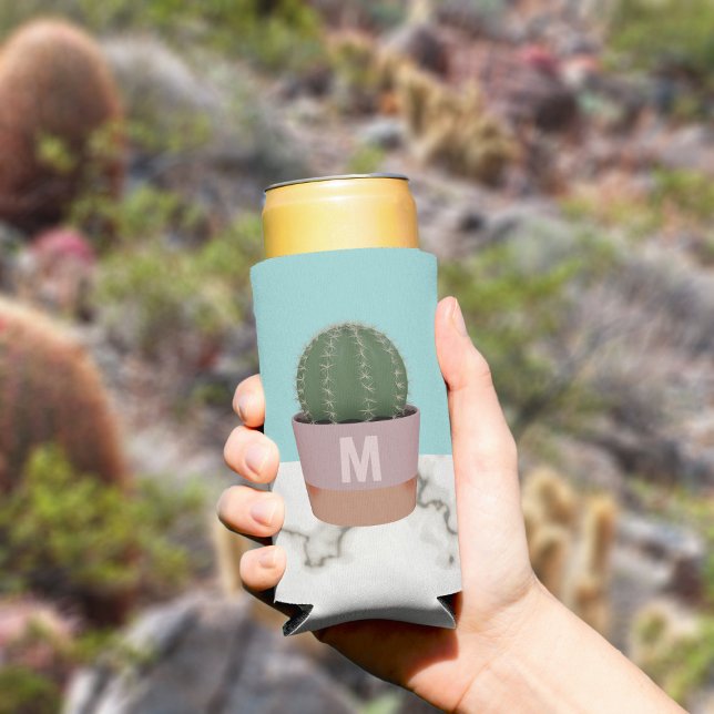 Enfriador De Latas Slim Mapa de Cactus Cute Mata Monogramada Moderna (Love cacti and can coolers? Add your initials to this one. Makes a lovely gift for the Plant Mom)
